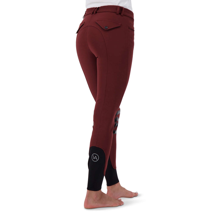 Stretch microfibre fabric for the most flattering fit on many body types. Keep their shape and don't fade out. Ride after ride, wash after wash.
Grip knee patches for maximum grip and comfort.
Silicone logo printing on the inside of the waistband to help breeches stay in place and shirts tucked in.
Comfort sock bottom to prevent rubbing around the ankle.
Contrast piping on front and rear pockets.